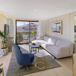 Hotel The One Gl