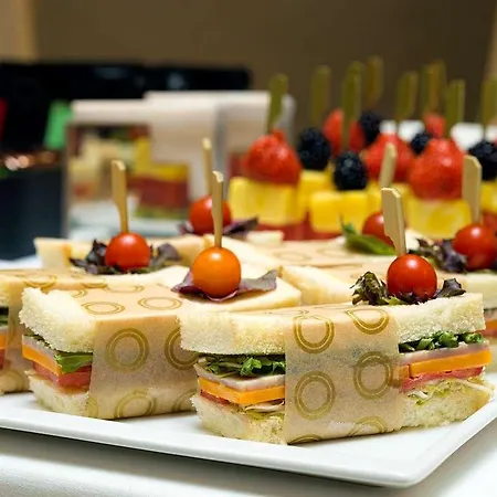 The One Gl Hotel 5*
