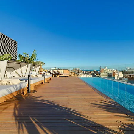 The One Gl Otel